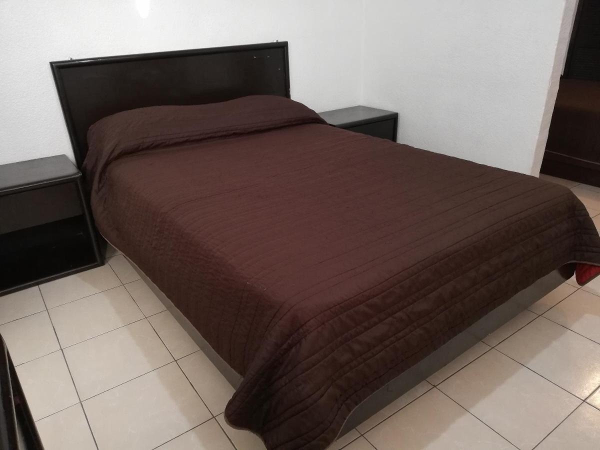 Oyo Hotel Casa Real Matehuala Zewnętrze zdjęcie